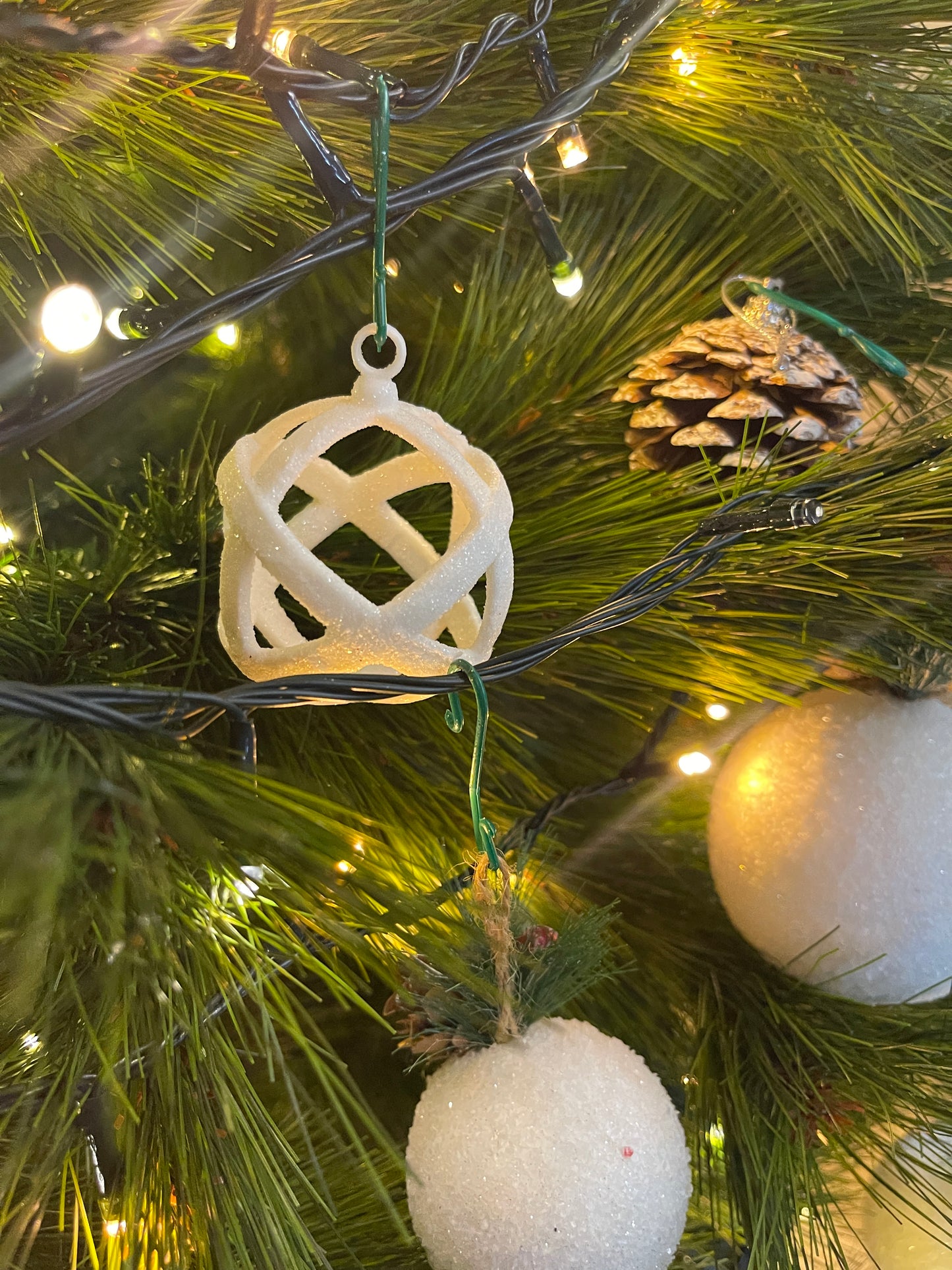 Genesa per Albero di Natale – 6 cm (Pallina Glitter)