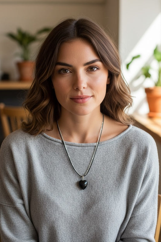 Collana cordoncino + catenella con ciondolo Cuore in Onice nero – 2 cm