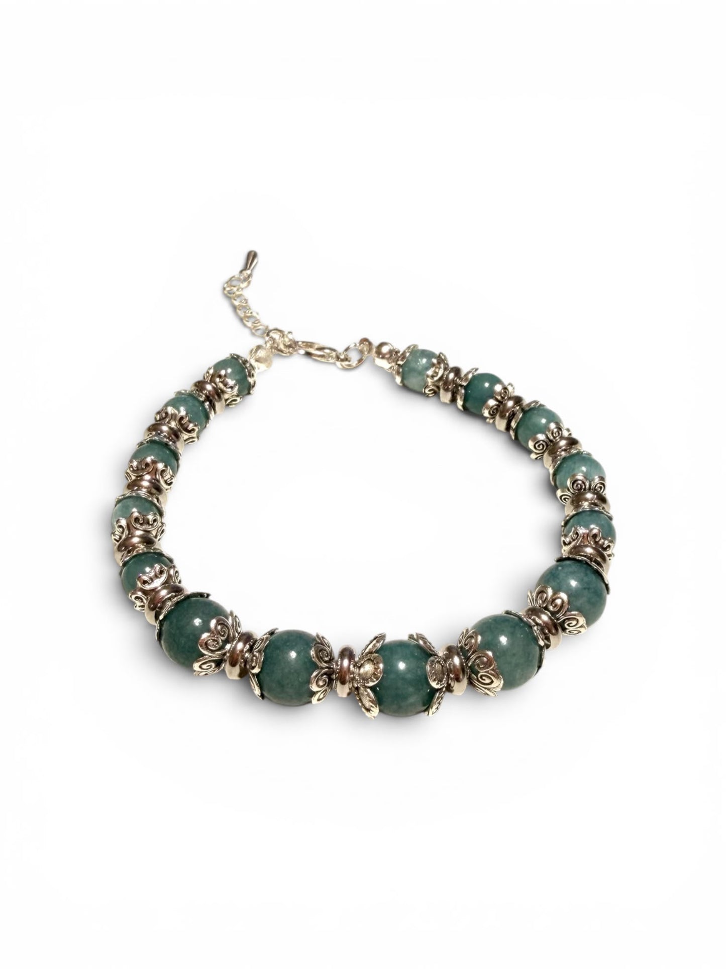 Bracciale in Acquamarina Naturale | 6mm & 5 Perle 8mm | Charm Farfalla